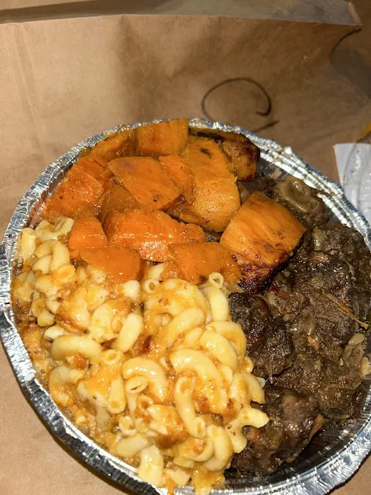 Kitchen 103 House of soulfood Picture 2