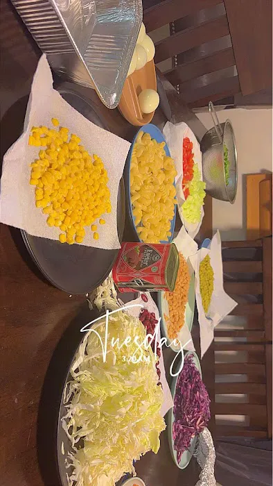 Honeypot’s kitchen Picture 1