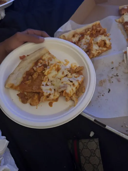 Mama Rosaria's Pizza & Restaurant Picture 6