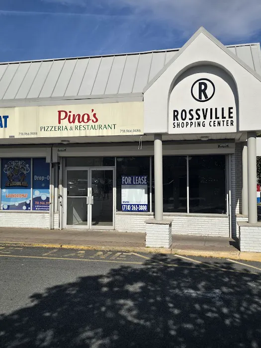 Pino's Pizzeria Picture 6