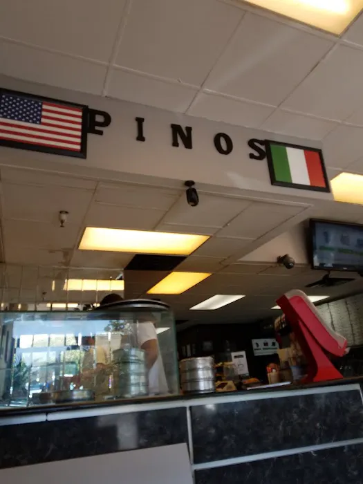 Pino's Pizzeria Picture 2