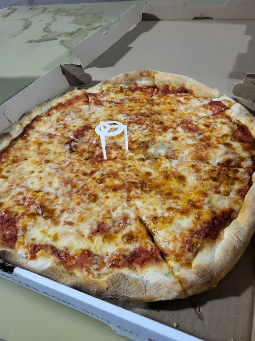 Rossville Pizza Picture 3