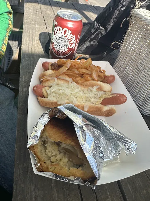 Red's Hotdog Stand Picture 10