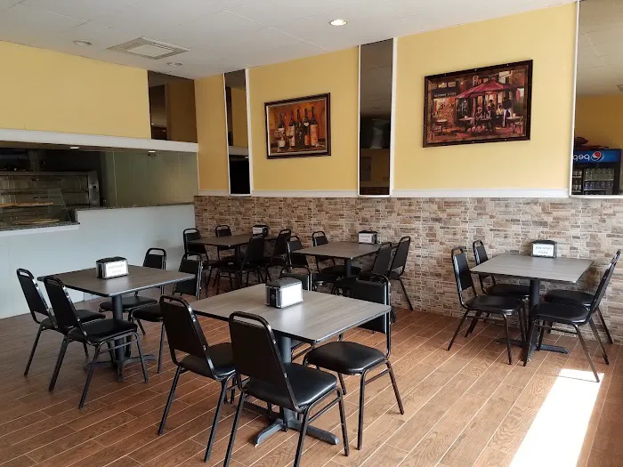 Rossville Best Pizza & Pasta Picture 5