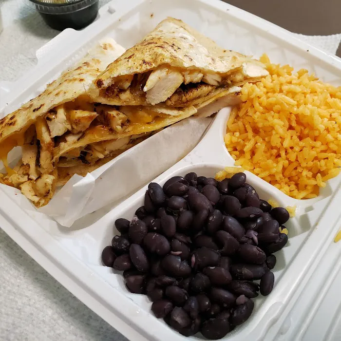 Yolpaqui Taqueria Picture 4