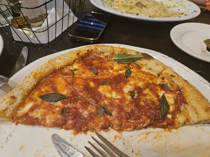 Boniello's Picture 4