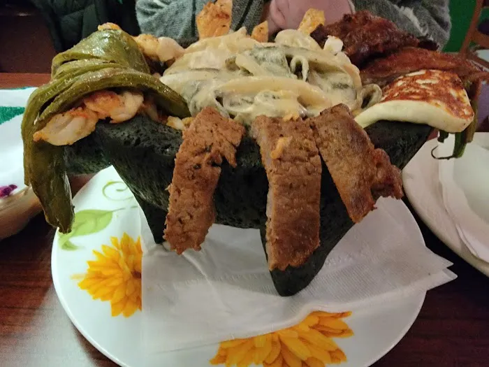 El Molcajete Picture 7
