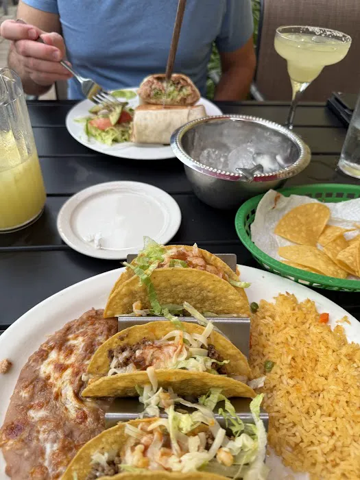 El Molcajete Picture 5