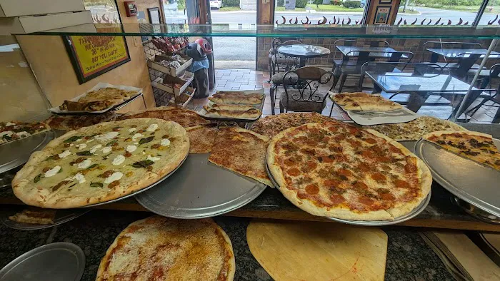 The Pizza Pit Picture 8