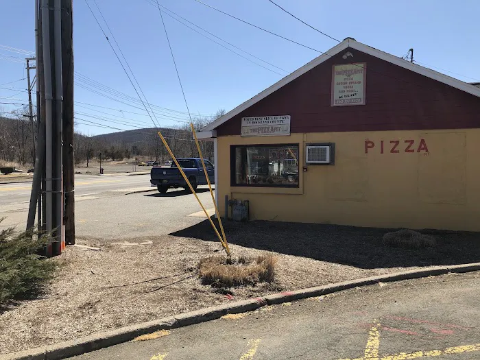 The Pizza Pit Picture 4