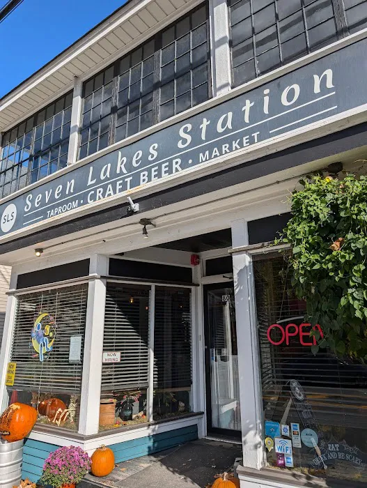 Seven Lakes Station Picture 6