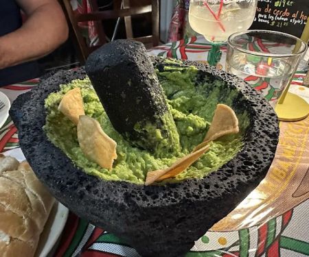 Two Friends Restaurant Bar and Deli