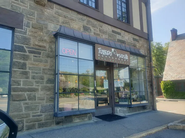 Tuxedo Sushi Picture 9