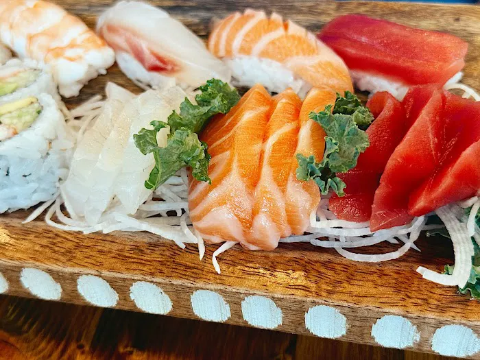 Tuxedo Sushi Picture 1