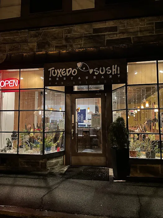 Tuxedo Sushi Picture 3