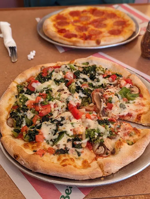 Annabella's Pizza & Restaurant Picture 1