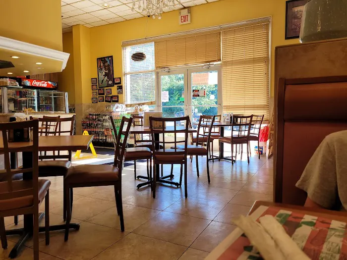 Annabella's Pizza & Restaurant Picture 7