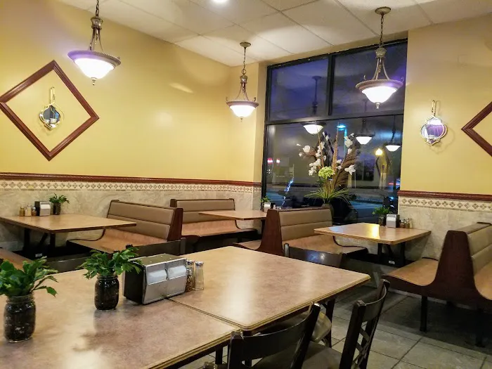 Valentino's Pizzeria & Restaurant Picture 8