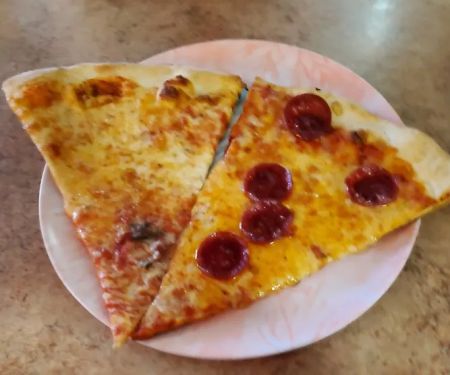 Valentino's Pizzeria & Restaurant