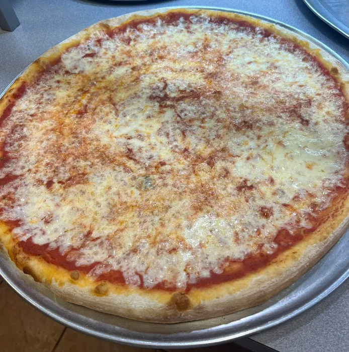 Lazio's Pizzeria & Family Restaurant Picture 2