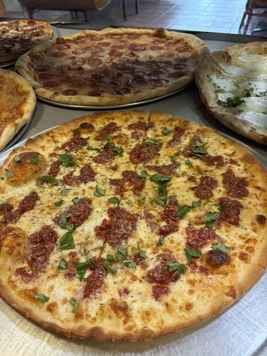 Lazio's Pizzeria & Family Restaurant Picture 3