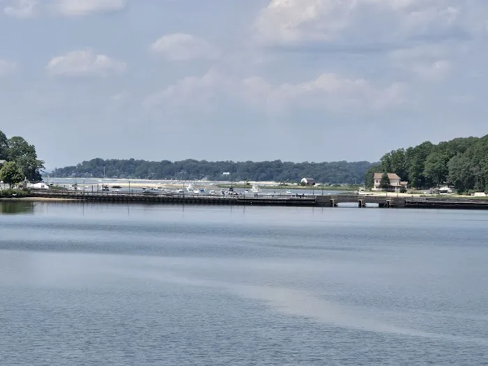 Mill Pond Steak & Seafood Picture 1