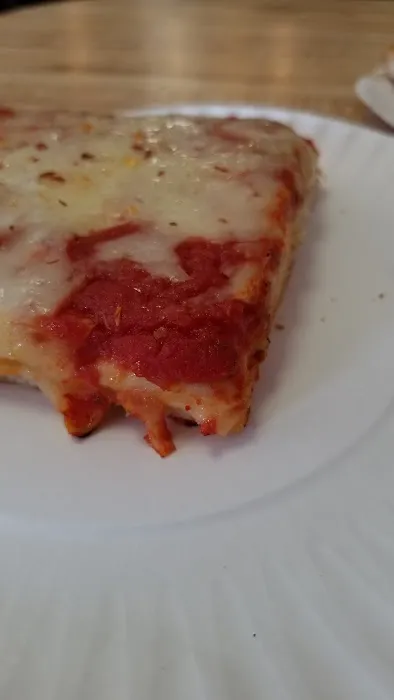 Broadway Pizza & Catering Picture 8