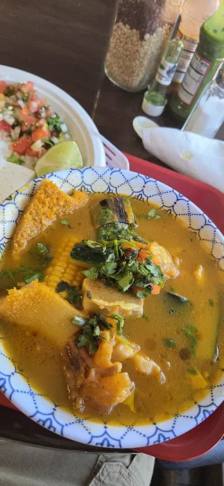 La Sanamita Picture 1