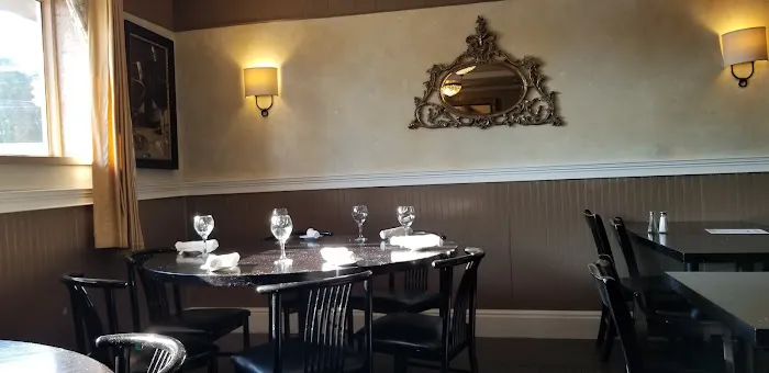 The Crossroads Cafe Picture 4