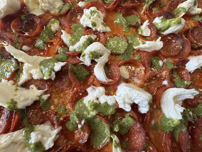 Vitos Pizzeria & Restaurant Picture 4