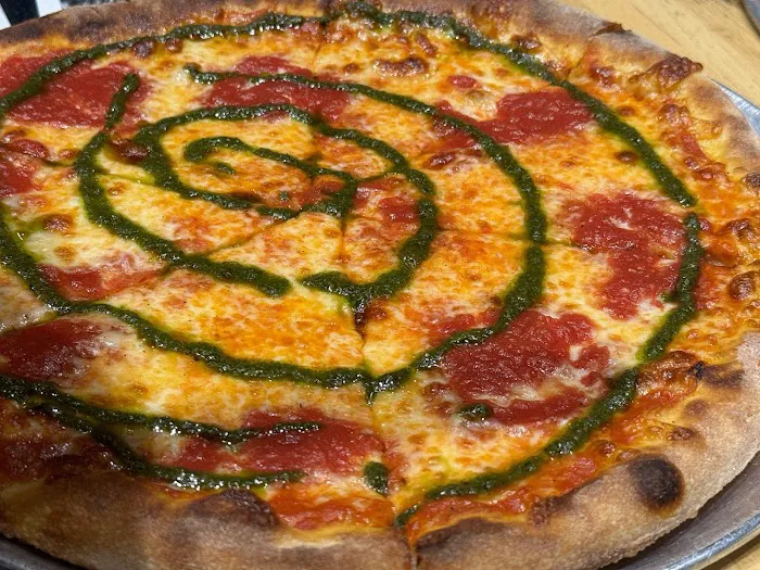 Pizza Lyfe Westport Picture 4