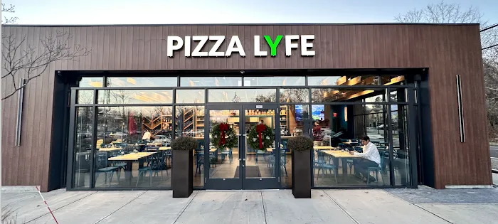 Pizza Lyfe Westport Picture 6