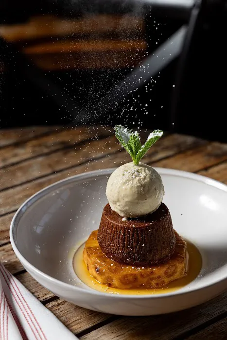 Bedford 234 Picture 9