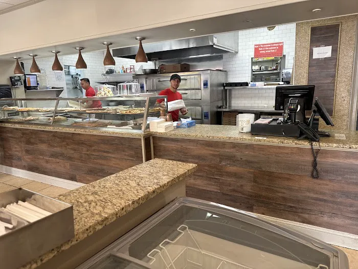 La Familia Pizza & Pasta of Pound Ridge Picture 10