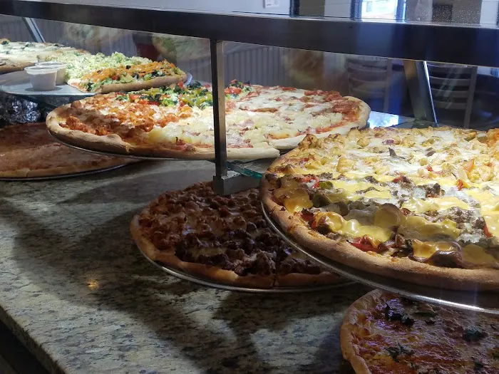 La Familia Pizza & Pasta of Pound Ridge Picture 3