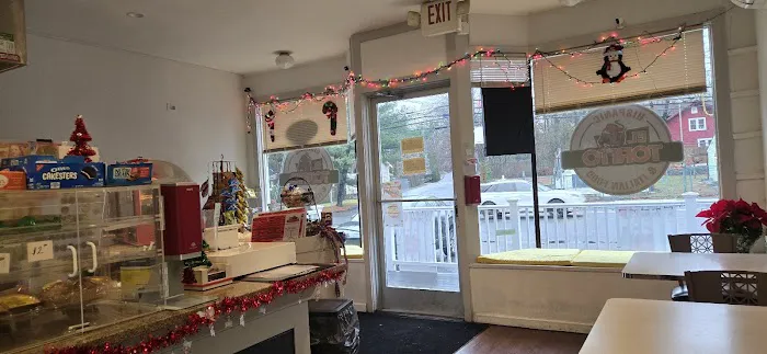 El Torito Deli Picture 1