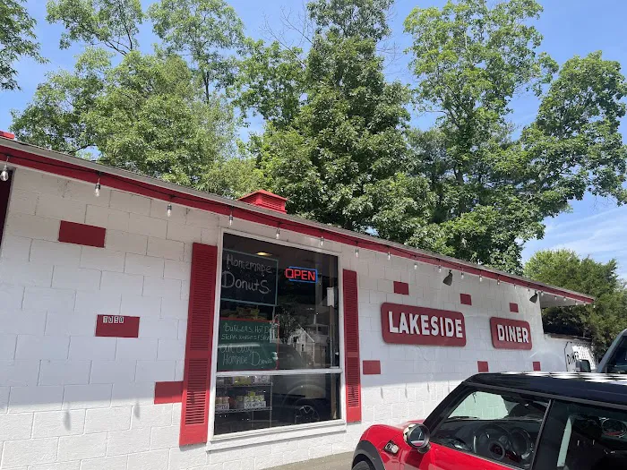Lakeside Diner Picture 1