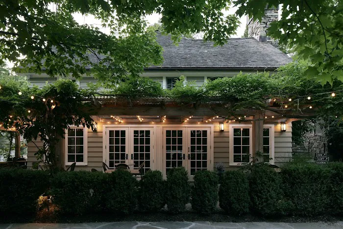 Bedford Post Barn Picture 3