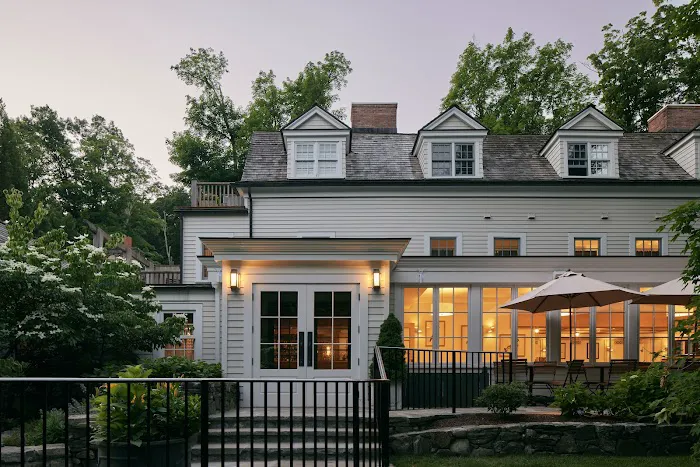 Bedford Post Tavern Picture 8