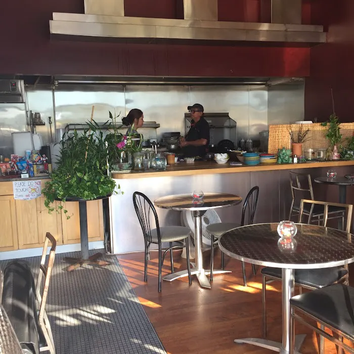 Mana Thai Cuisine Picture 7