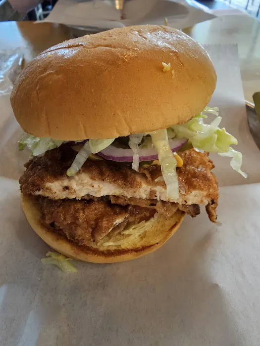 POW! BURGER YORKTOWN HEIGHTS Picture 4