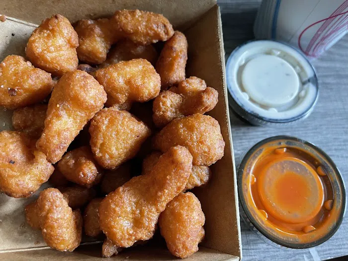 POW! BURGER YORKTOWN HEIGHTS Picture 10