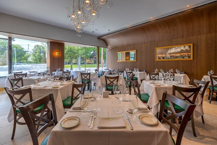 Patsy's Pizzeria Picture 2