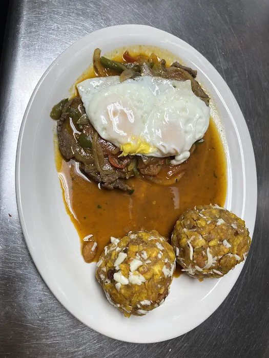 El Idolo Restaurant - Ecuadorian Food Picture 8