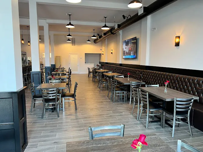 Dehlia's Restaurant Picture 1