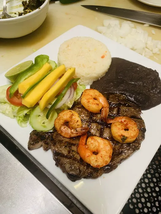 El Quetzal Restaurant Picture 3