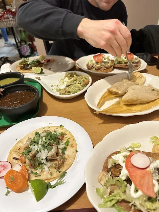 Los Molcajetes Picture 3