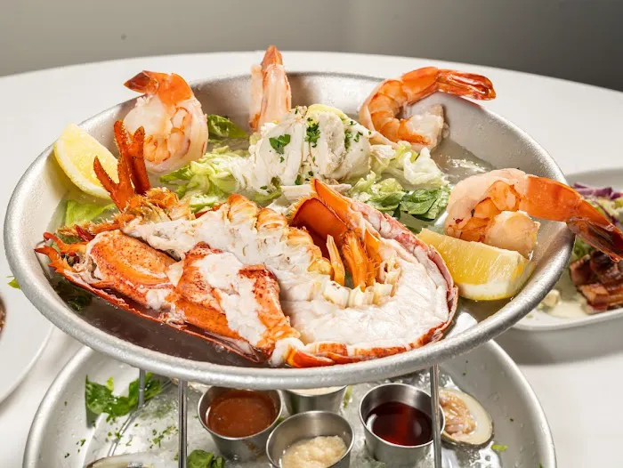 The Ridges Seafood & Steakhouse Picture 4