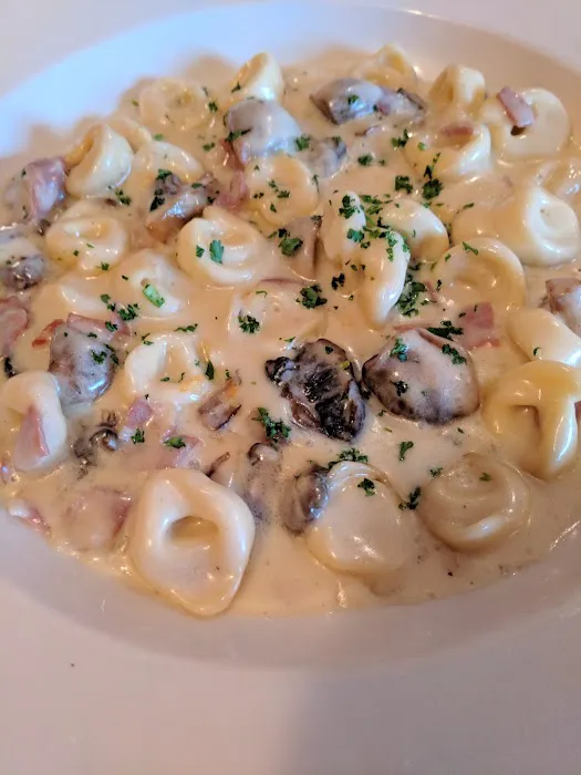 Luigi's Restaurant Picture 10