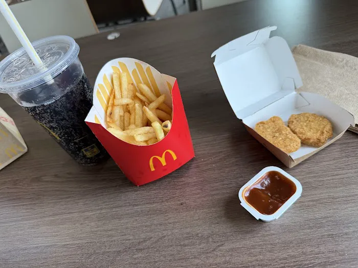 McDonald's Picture 8